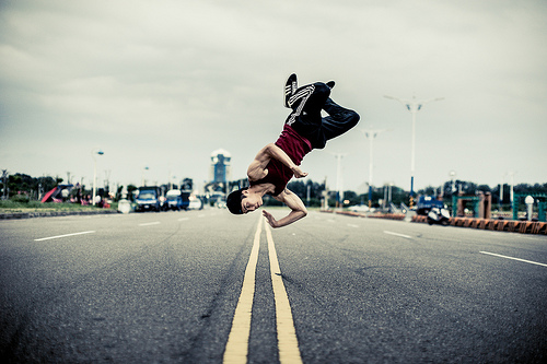 Spinshin @ flickr, Bboy dog new style, 2012